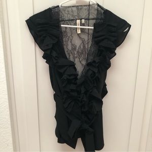 Robbi & Nikki Lace Ruffle Black Button Down Blouse M